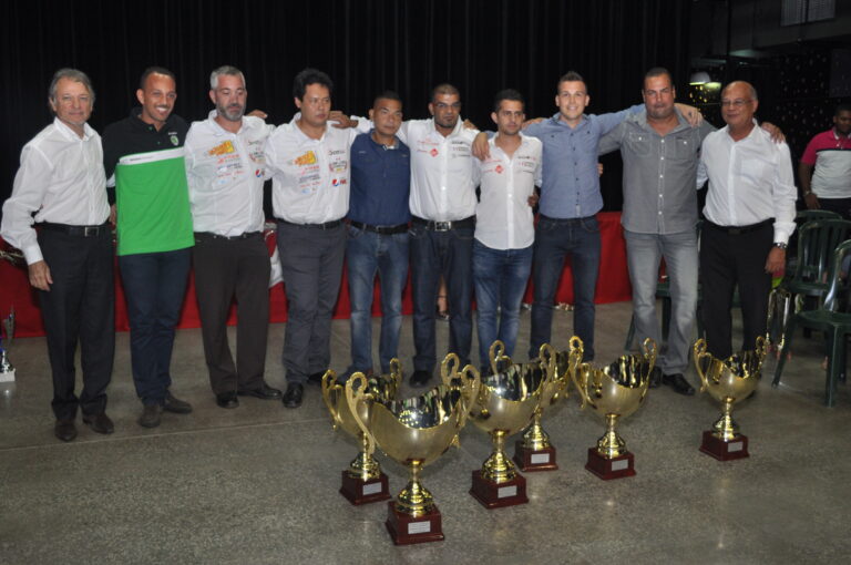 REMISE DES PRIX DES CHAMPIONNATS ET COUPES DE LA REUNION  2017.